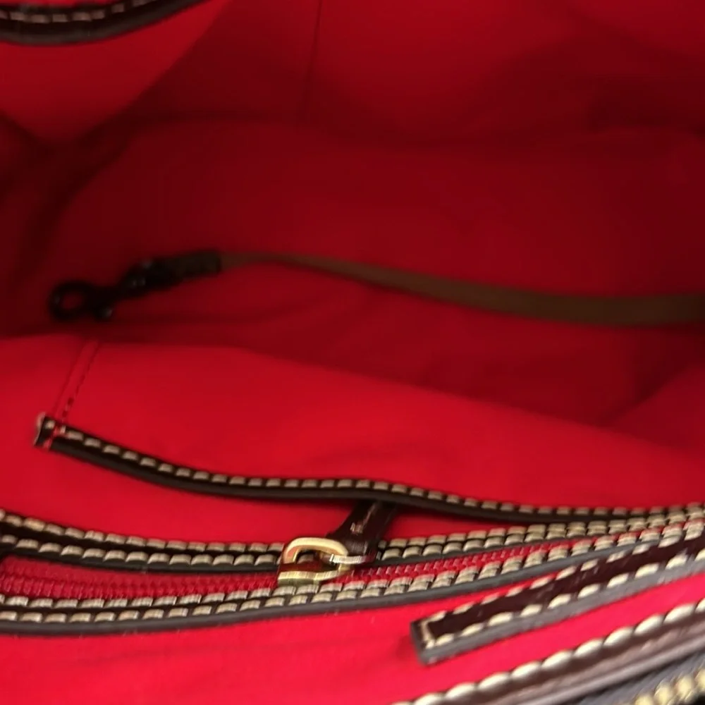 Dooney & Bourke handbag - Picture 6 of 6